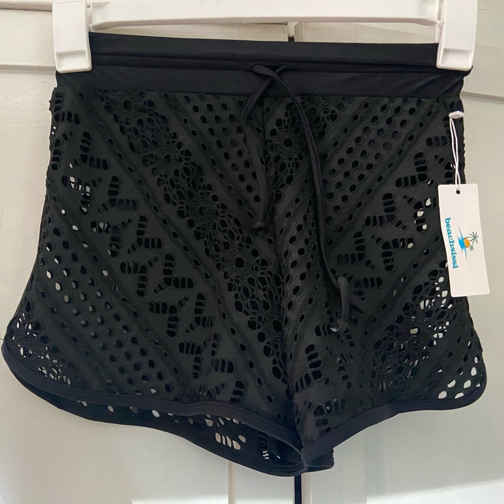 Beachsissi black side slit swim shorts